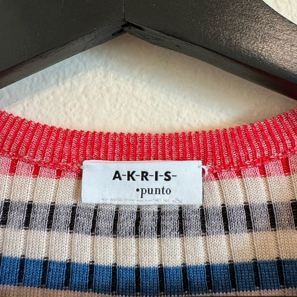 AKRIS PUNTO Wool Short-Sleeve Sweater - Picture 5 of 15